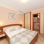 Mediterranean Village San Antonio 3* 비오그라드나모루