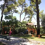 호텔 Mediterranean Village San Antonio 비오그라드나모루