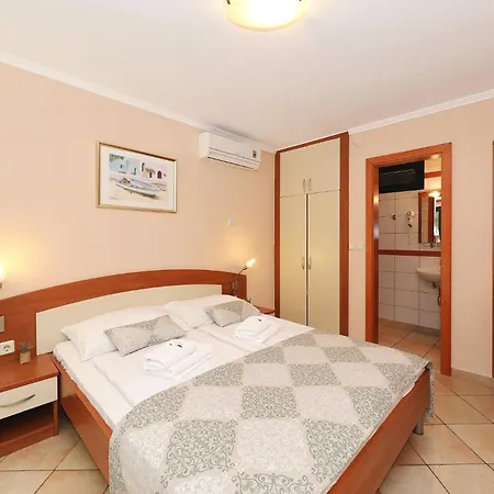 Mediterranean Village San Antonio 3* Biograd Na Moru