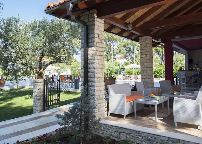 Mediterranean Village San Antonio Hotel 3*