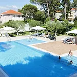 Mediterranean Village San Antonio 3*