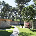 Hotel Mediterranean Village San Antonio 3*