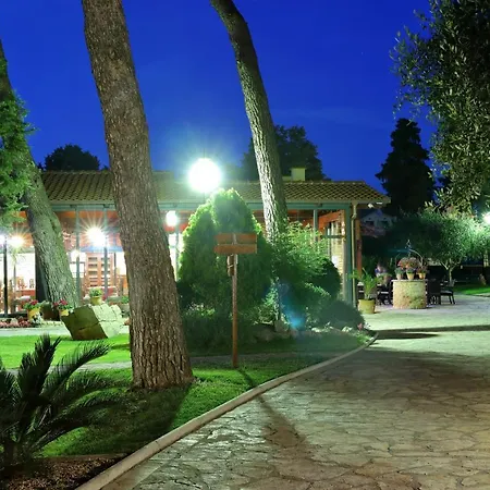 Hotel Mediterranean Village San Antonio