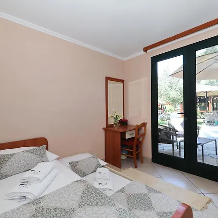 Mediterranean Village San Antonio 3* Biograd Na Moru