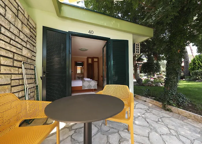 Mediterranean Village San Antonio Hotell