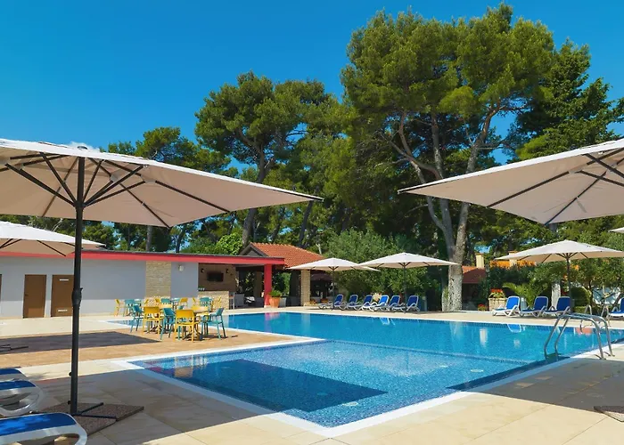 Mediterranean Village San Antonio 3* Биоград-на-Мору