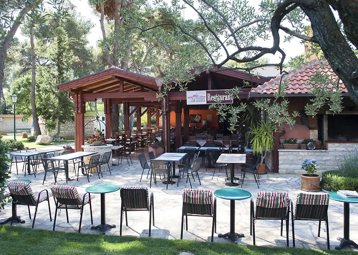 Mediterranean Village San Antonio 3*