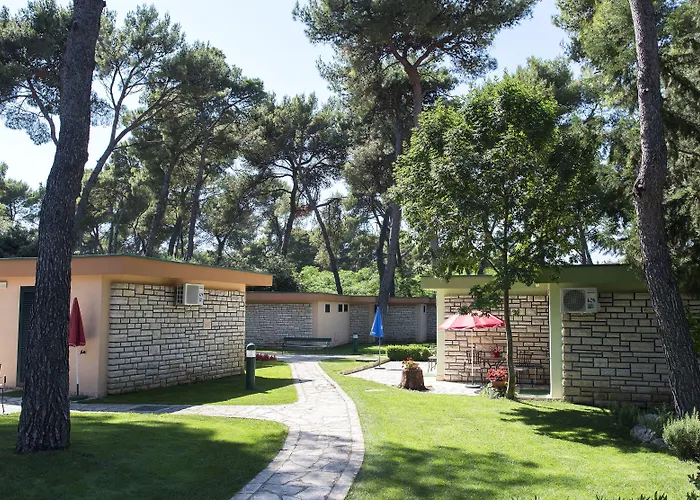 Отель Mediterranean Village San Antonio 3*