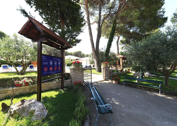 Mediterranean Village San Antonio Биоград-на-Мору