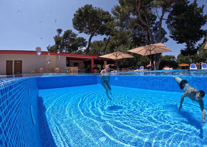 Hotell Mediterranean Village San Antonio 3*